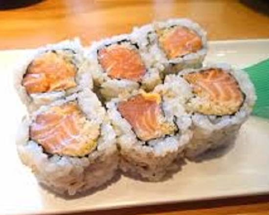 Spicy Salmon Roll (6 pcs)
