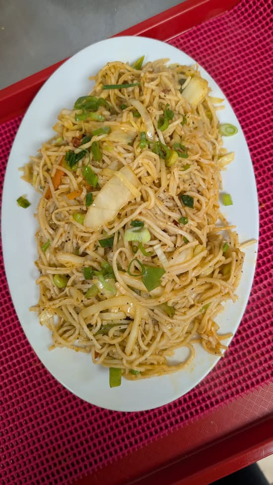Street Style Veg Noodles