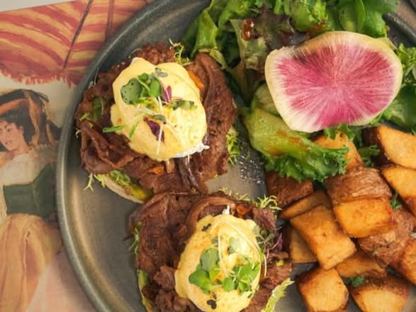 Bulgogi Beef Eggs Benedict