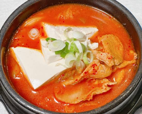 Kim Chi Stew 🌶🌶 🍚 (김치찌개)