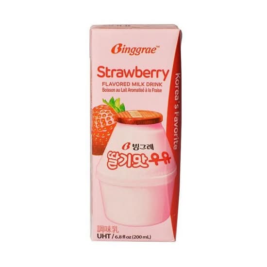 Binggrae Strawberry Milk (200ml)