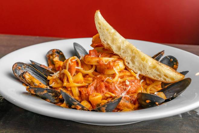 Seafood Linguine