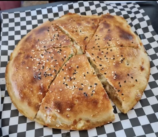 Paneer Tikka Stuffed Naan