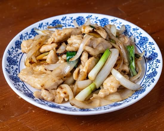 B06 Chicken Udon Stir-Fry