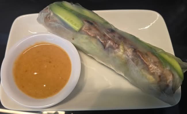 Rouleau Printemp au Porc (Pork Spring Roll) (1)