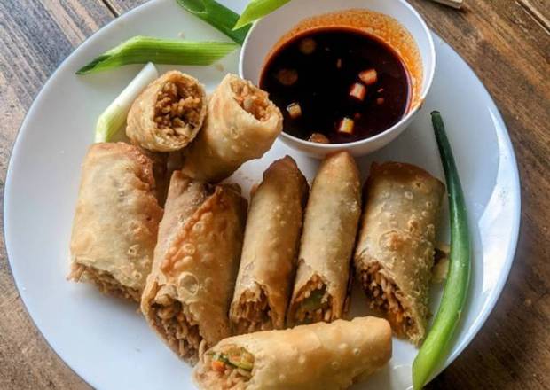 Noodles Spring rolls
