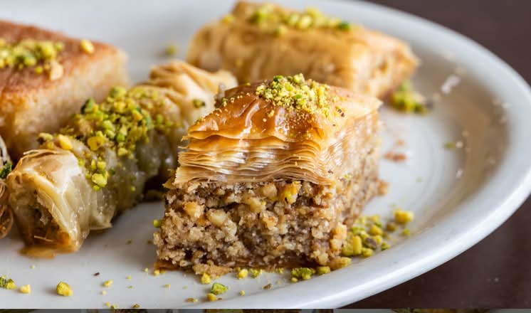 9 Pcs Baklava