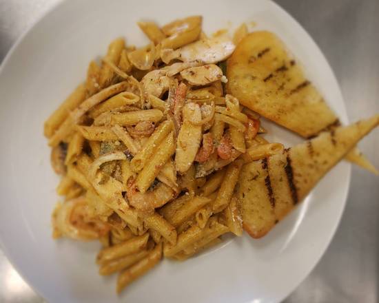 Jerk Chicken Pasta Spicy