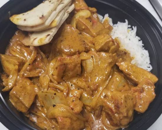 Chicken Tikka Masala with Rice & Garlic naan