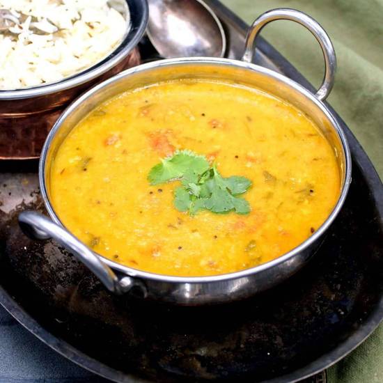 Dhal curry with rice & naan