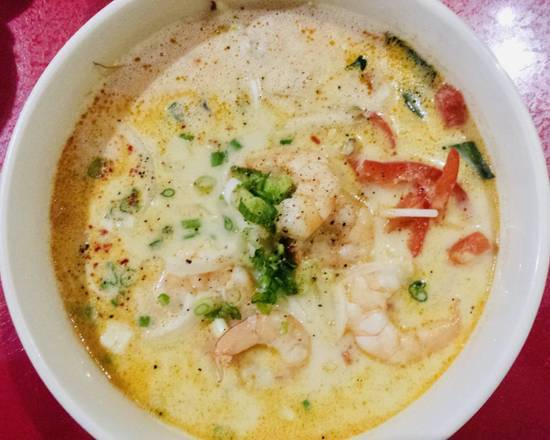 Tom Kha Shrimp ( Súp Dừa Chua Cay Tôm)