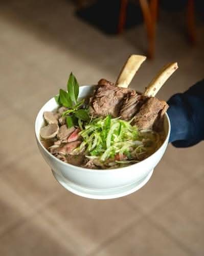Phở tự chọn/ Vietnamese beef noodle soup 2 toppings