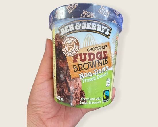 Chocolate Fudge Brownie (Vegan) Ice Cream