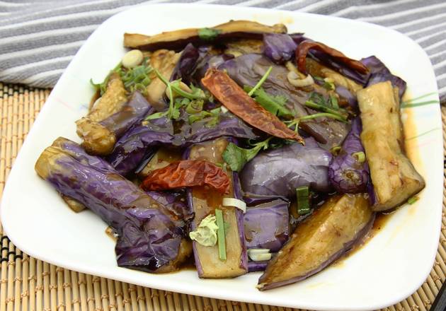 Stir Fried Eggplant with Spicy Sauce