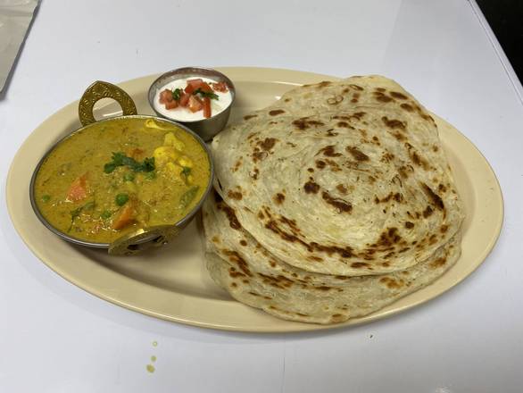 Paratha with Korma (2 pcs)