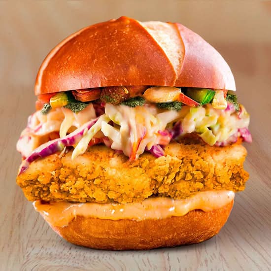 CRISPY CHICKEN BURGER.