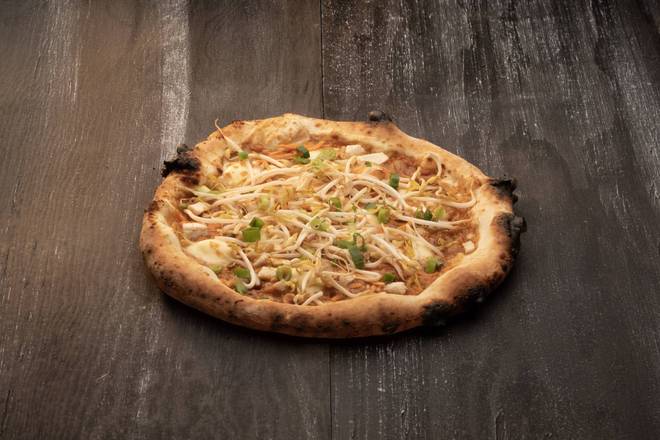 Thai Chicken Peanut Pizza