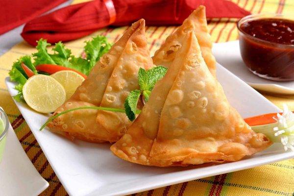 Chicken Samosa (2 pcs)
