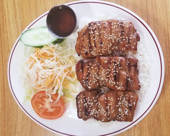 C1.  POULET Grillé / Grilled Chicken