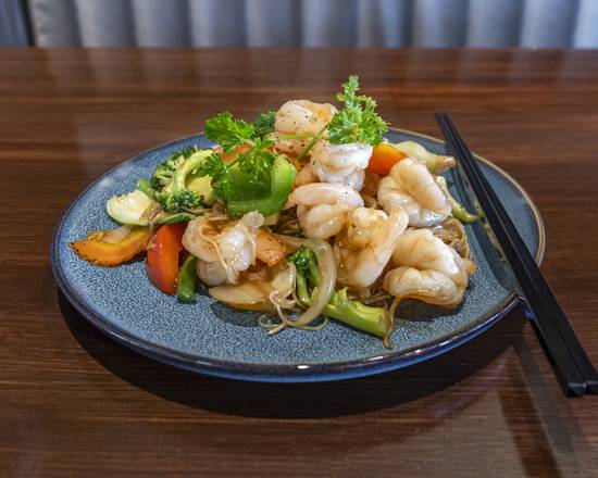 N4. Egg Noodle Stir Fry