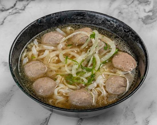 Pho Bo Vien / Beef Balls Noodle Soup