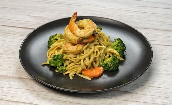 M4. Green Curry Linguine