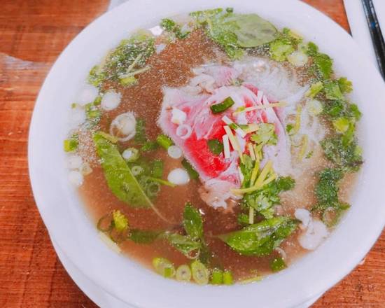 Noodle Soup with Rare Beef