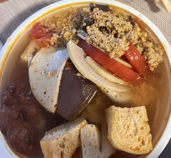 Bun Rieu Cua (with soft shell crab)