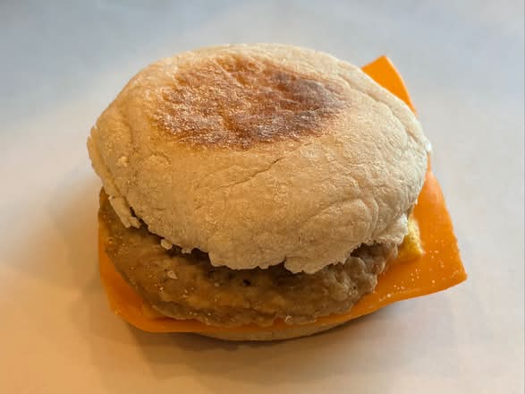 Sandwich Saucisse Muffin Anglais
