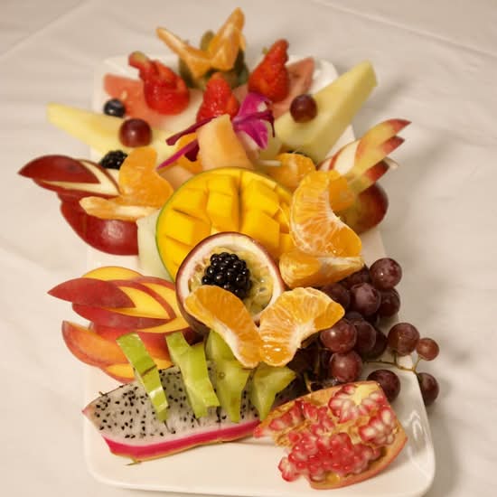 Assiette de fruits frais