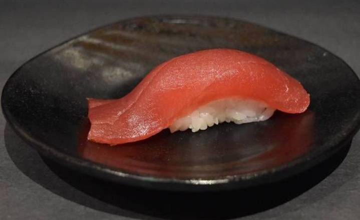 A20 Tuna Sushi Nigiri