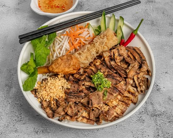 49. Grilled Pork, Spring Rolls, Shrimp On Sugarcane With Vermicelli Noodles