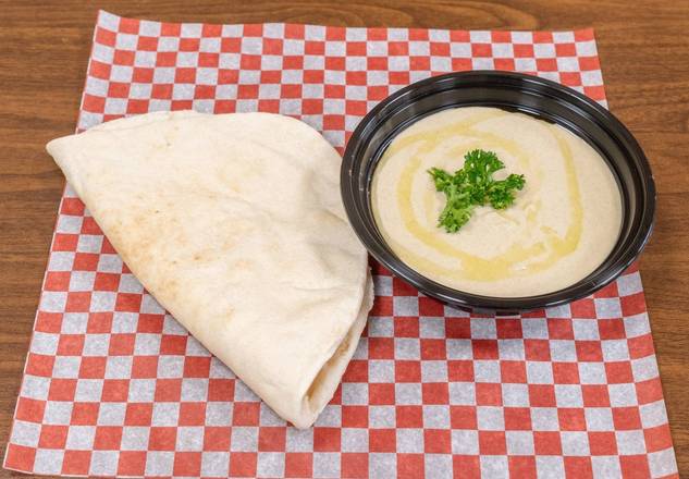 Hummus with a pita bread