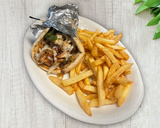 Grilled Chicken Pita