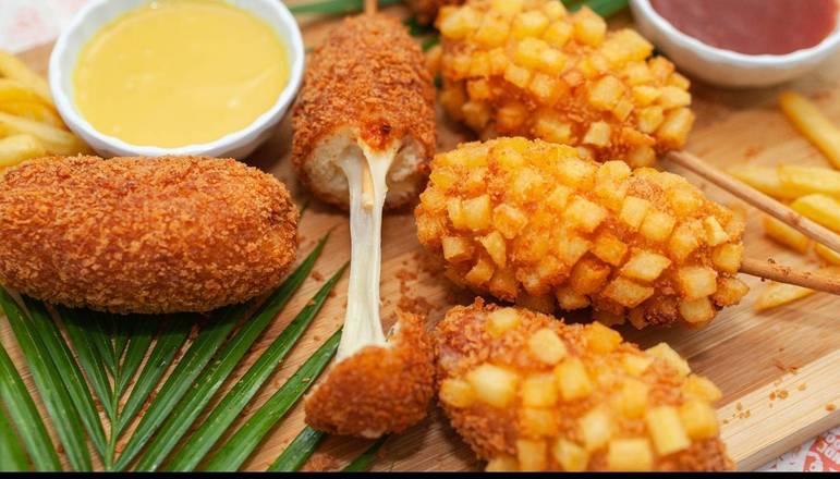 Mixed 2 Korean Corn Dogs