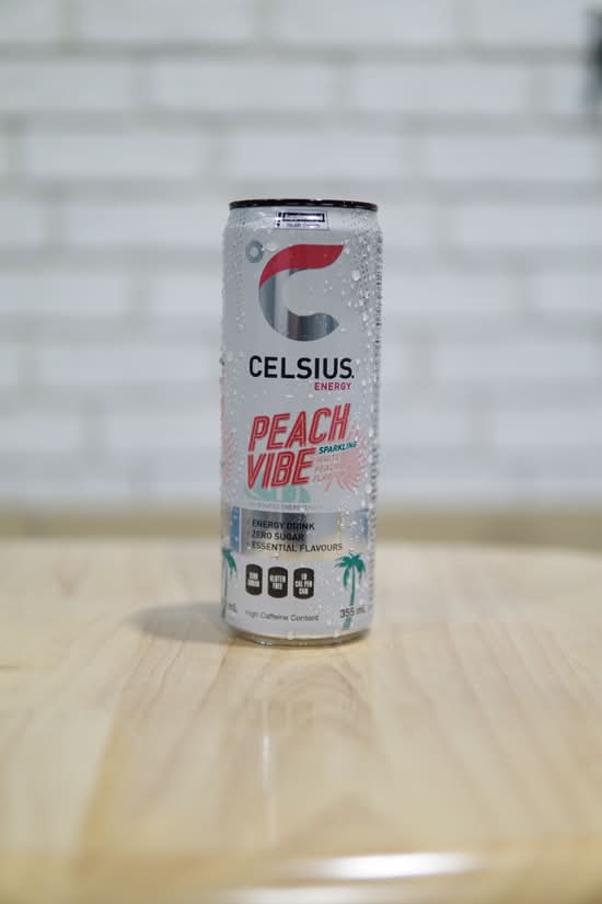 Celcius - Peach Vibe