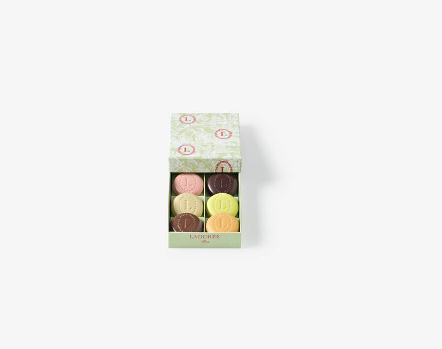 Gift box with 6 Eugénie