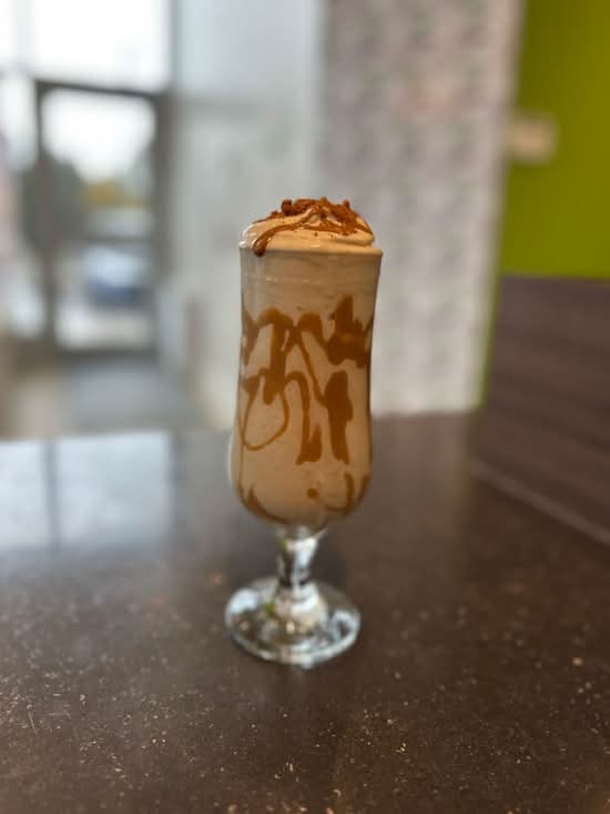 Lotus Biscoff Milkshake (Regular)
