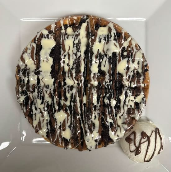 Oreo Fantasy Croffle (Regular)