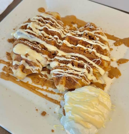Biscoff Delight Croffle (Regular)
