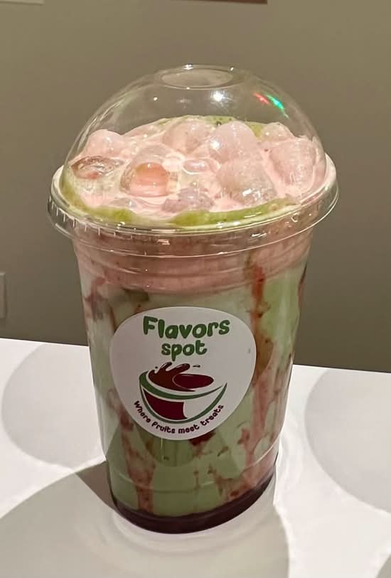Strawberry Iced Matcha with Cold Foam (Regular)
