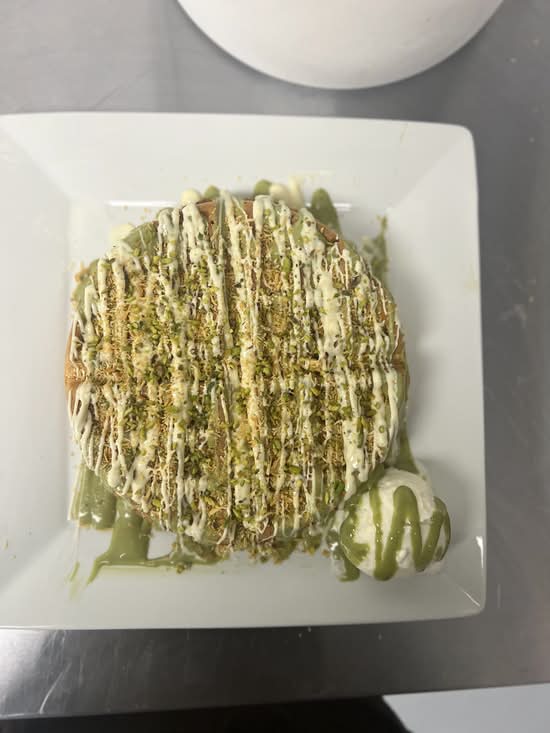 Pistachio Dream Waffle (Regular)