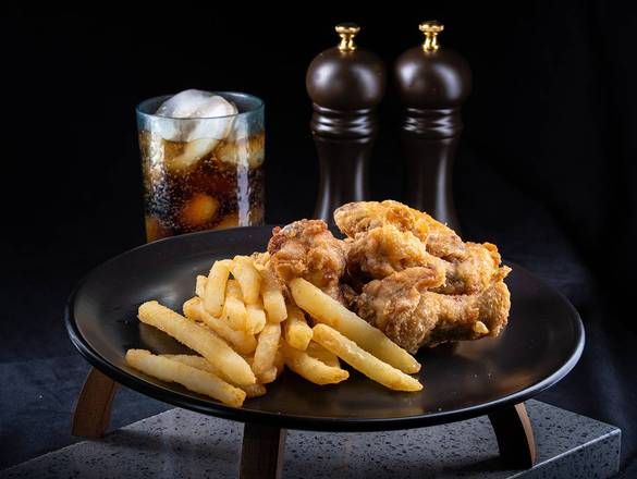 C-5 Wings + Fries