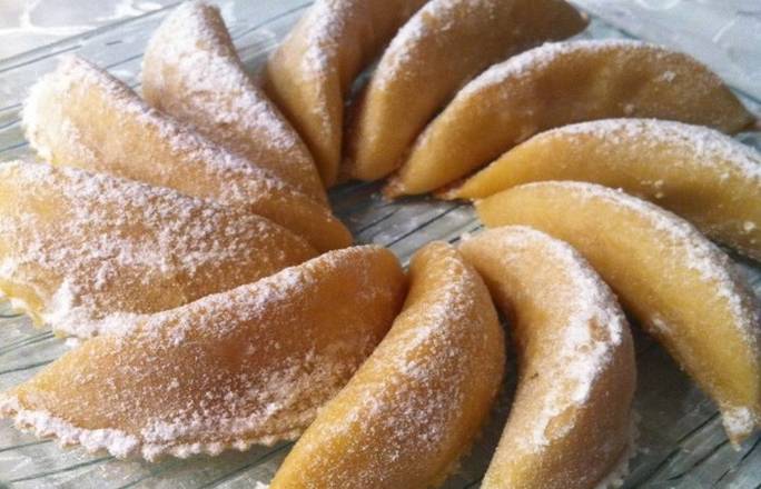 Cornes de Gazelle aux Amandes