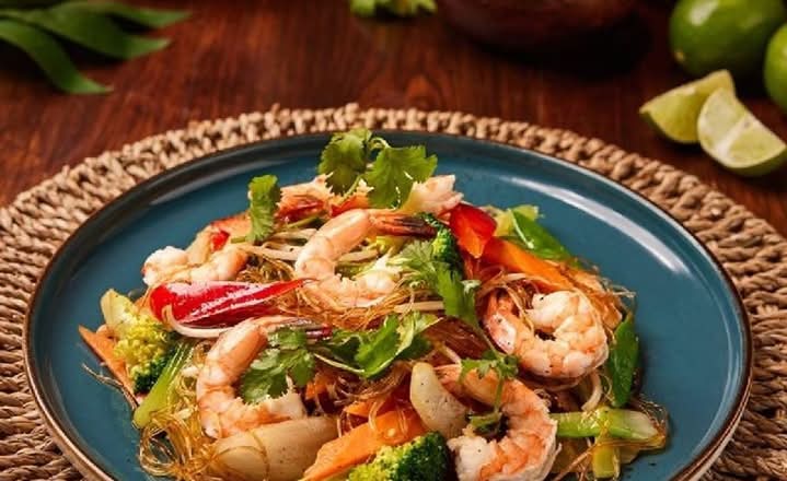 Shrimp Glass Noodle Stir Fry