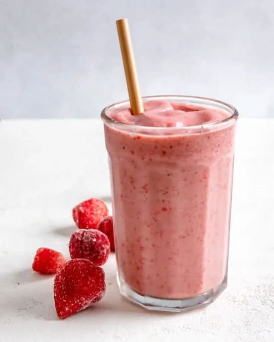 SM03. Smoothie Fraises   |Strawberry  Smoothie | Sinh tố dâu tây
