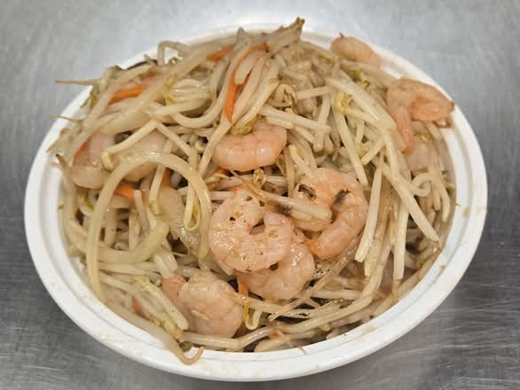 Shrimp Chow Mein(bean spout)