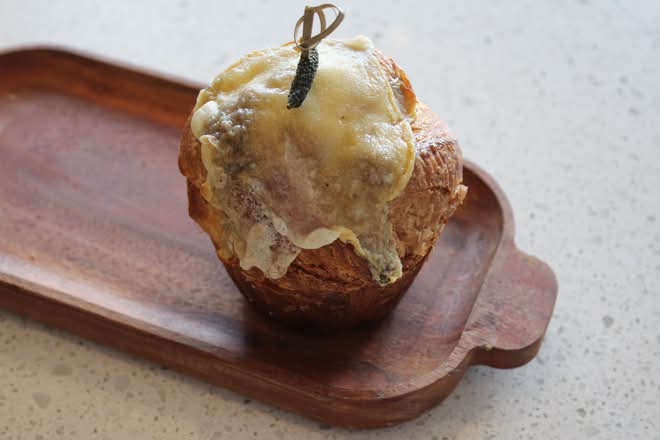 Corn beef Cruffin