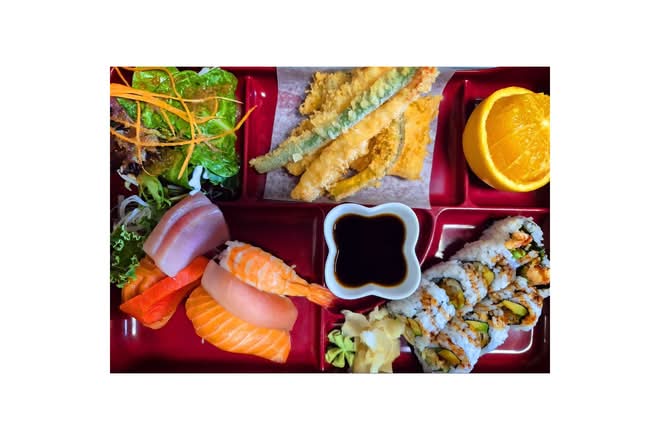 Box D - Sushi, Sashimi