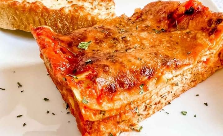 BAKED LASAGNA